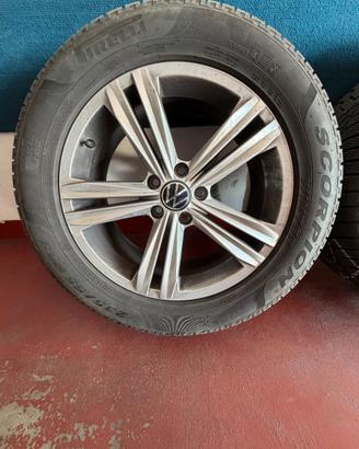 Cerchioni VW Tiguan originali R18