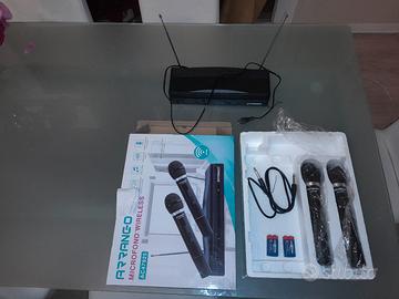 karaoke wireless 2 microfoni e ricevitore 