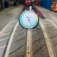 4 GOMME MICHELIN PRIMACY 4 - 235/50 R19 - OCCASION