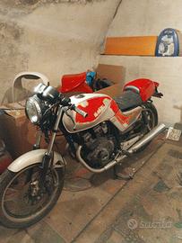 Suzuki 250 gse