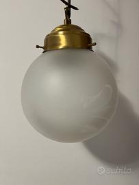 Lampadario globo in vetro