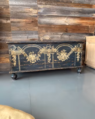 Cassapanca Van Thiel & Co