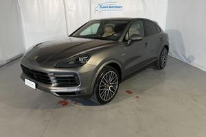 PORSCHE Cayenne Coupé 3.0 V6 E-Hybrid ACC-ASSE P