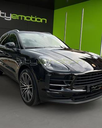 PORSCHE Macan 2.0