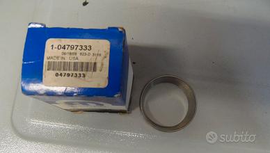 04797333  Chrysler Voyager