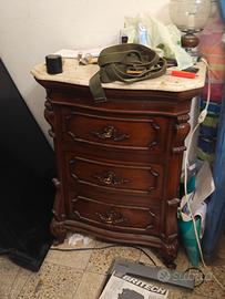 mobiletto in legno e marmo