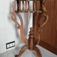 Portavaso rialzato in legno