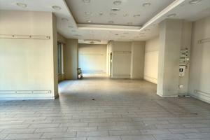 LOCALE COMMERCIALE - 220 MQ COMPLESSIVI MARIGLIANO