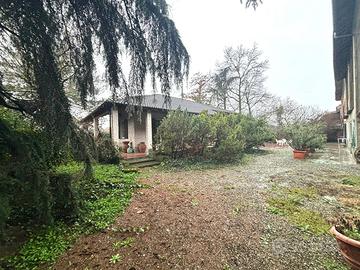 Casa unico piano libera su 4 lati a casalcermelli