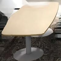 Tavolo per ufficio/ riunioni