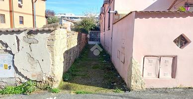 4 LOCALI A ROMA