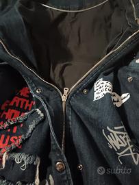 Parka denim cappuccio scritte murales