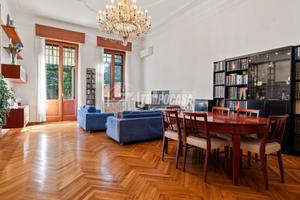 SOLUZIONE INDIPENDENTE CON GIARDINO E POSTO AUTO!