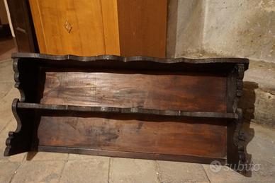Mensola antica del '700 fatta a mano con orlature