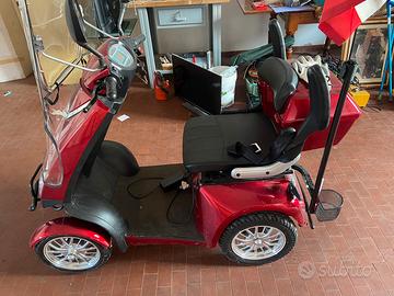 Scooter elettrico per anziani