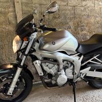 Yamaha FZ6