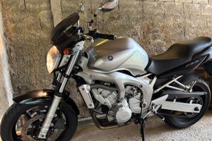 Yamaha FZ6