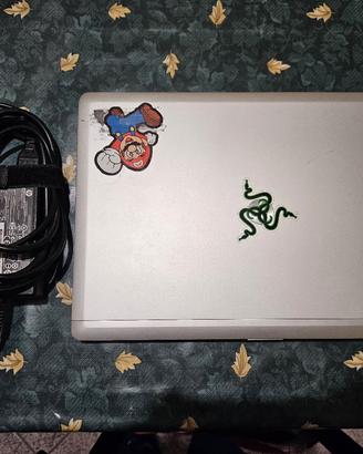 Computer portatile hp con ssd,hdd e 8gb ram