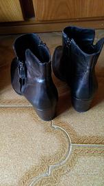 Stivaletti donna 37 neri Crispiniano 