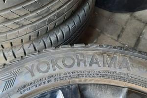 Gomme e cerchio per Toyota