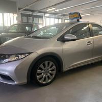 Honda Civic 2.2 i-DTEC Executive