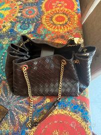 Borsa a secchiello Dorabella