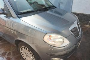 lancia Ypsilon 1.2. benzina