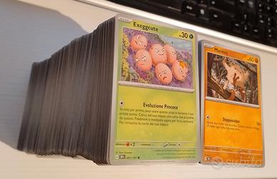 Lotto 150 carte Pokemon tutte diverse