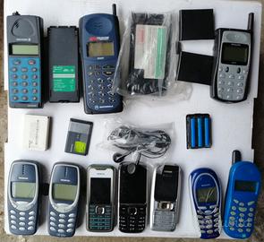 Lotto Telefonini Vari