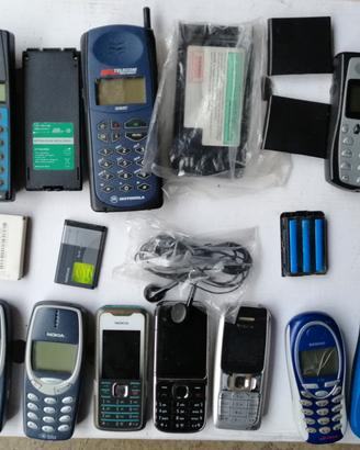 Lotto Telefonini Vari