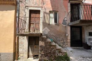 CASA SEMINDIPENDENTE A VEROLI