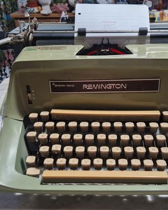 Macchina da scrivere Remington 