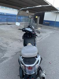 Piaggio Beverly tourer 125