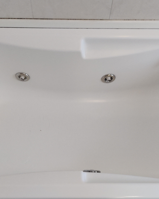 Vasca da bagno con idromassaggio novellini
