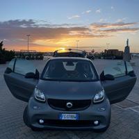 Smart fortwo 0.9 t JBL 90cv 18th anniversary