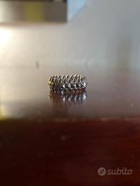 Anello argentato