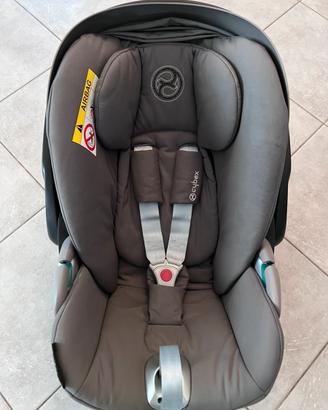 Seggiolino auto Cybex Platinum Cloud T + Base T