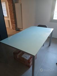tavolo in vetro allungabile