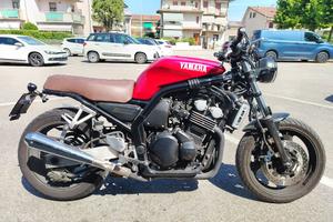 YAMAHA FZS 600 CAFE RACER/SPECIAL