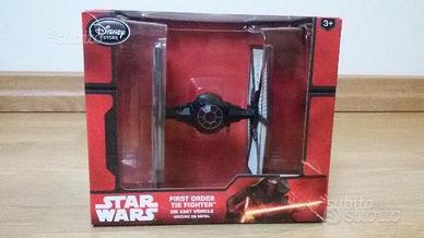 Star wars die castle vehicle Disney Store