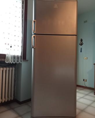 Frigorifero Congelatore Indesit