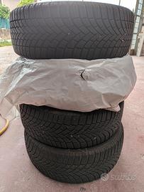 gomme auto Bridgestone 