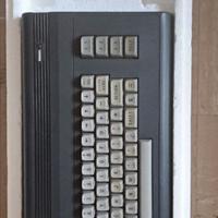 COMMODORE 16 completo box + manuale