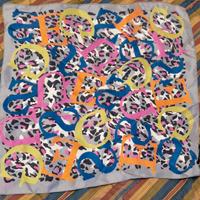 FOULARD GUESS