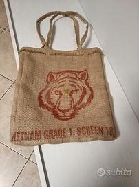 UN RE GALO PER LA TUA MIGLIORE AMICA O PER TE