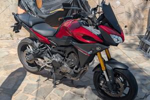 Yamaha tracer 900