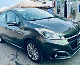 Peugeot 208 PureTech 82 5 porte Allure