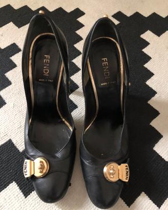 Scarpe Fendi originali n. 36 (veste 37)