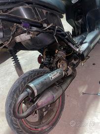 shot v4 piaggio