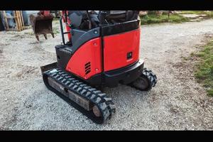 Miniescavatore Hitachi zaxis 17u